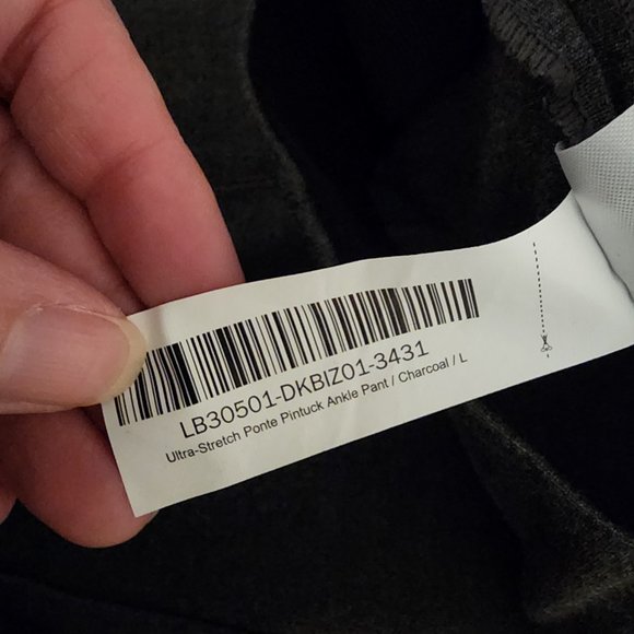 Quince Ultra-Stretch Ponte Pintuck Ankle Pant NWT Gray Large - Picture 7 of 7
